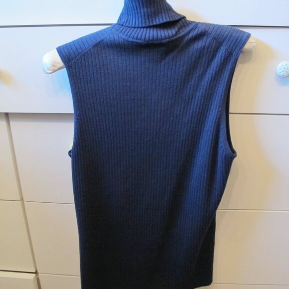 Chico Sleeveless Ribbed Cowl Neck Sweater Size 1 Navy Blue Super Soft - Picture 4 of 4